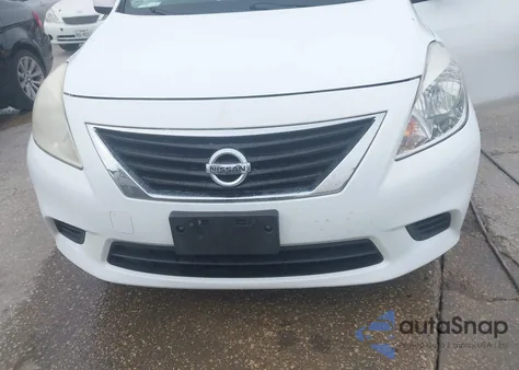 2014 Nissan Versa 1.6 Sv из США, поврежденный, VIN 3N1CN7AP4EL852691